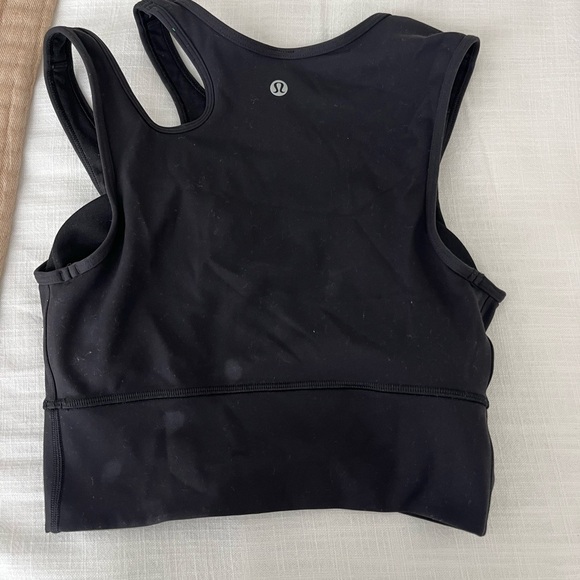 Lululemon black tank size 4 - Picture 2 of 3